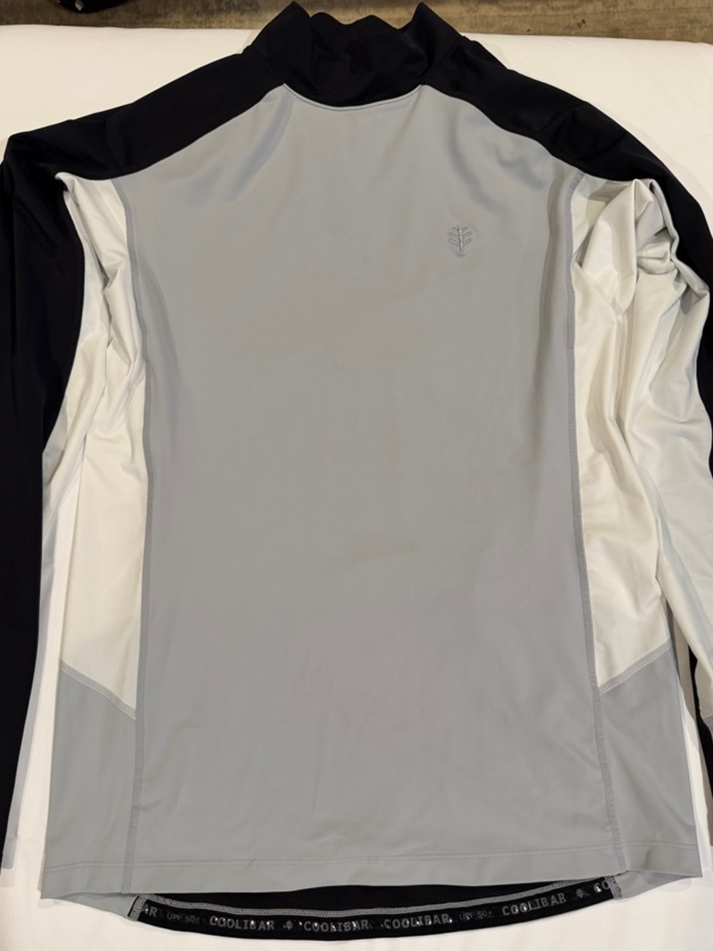 Coolibar Men's Long-Sleeve Point Break Rash Guard in Light Gray, Black & White
